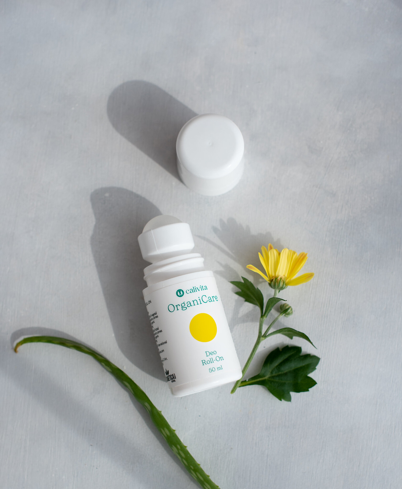 OrganiCare Deo Roll-On 50 ml - obrazek 4